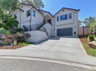 465 Miles Ct, Auburn, CA 95603