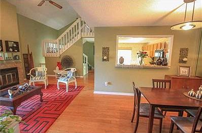 4th image of 3156 Valley Oaks Dr