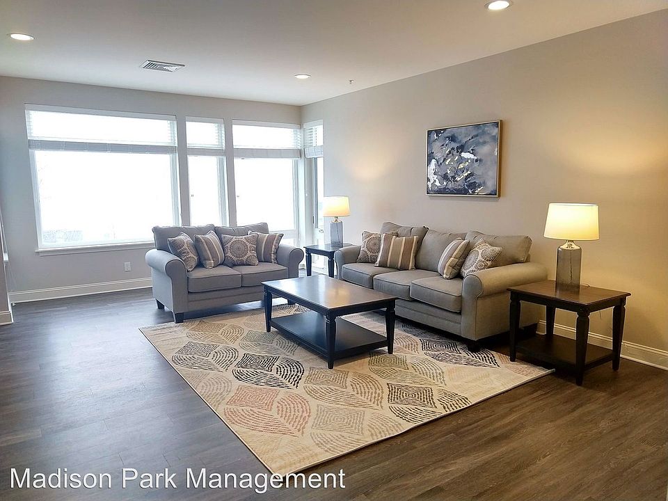 1st image of 86 Dana Ave #205