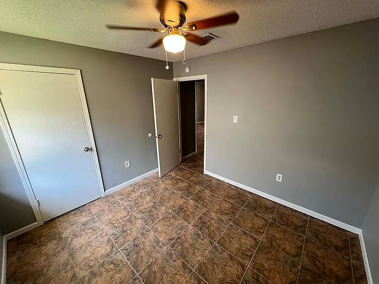 5057 Baker Blvd — Photo 23