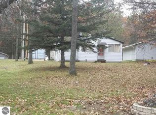 7182 Nicole Dr, South Branch, MI 48761