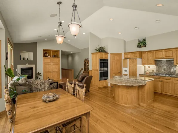 485 Preserve Path, West Saint Paul, MN 55118