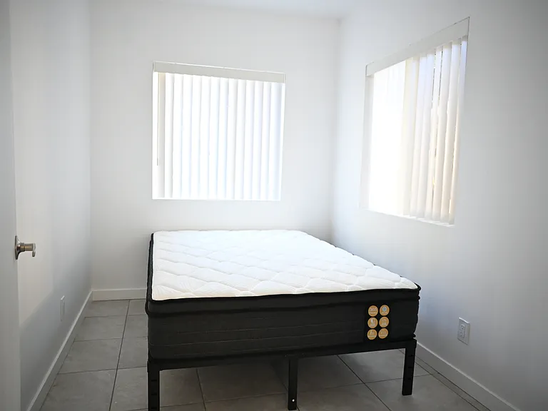 322 Loma Vista St #A — Photo 9