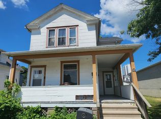 55 Diamond St #1, Dubuque, IA 52001