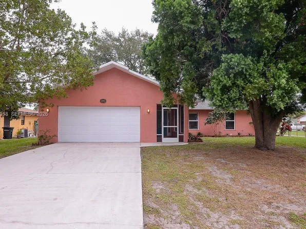 2585 SW Cameo Blvd, Port Saint Lucie, FL 34953