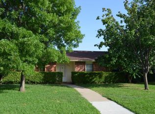 413 Shadowcrest Ln, Coppell, TX 75019