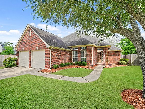2nd image of 2923 Humble Dr
