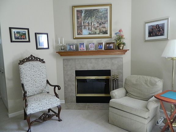 5th image of 1491 Reserve Ln