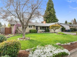 324 Stanley Ave, Medford, OR 97504