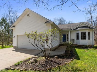 13360 Green Dr, Chesterland, OH, 44026