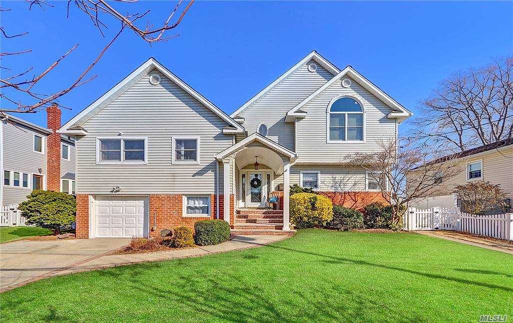 38 Herbert Avenue, Massapequa Park, NY 11762 Zillow