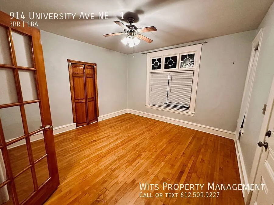 Building Photo - 914 University Ave NE #1