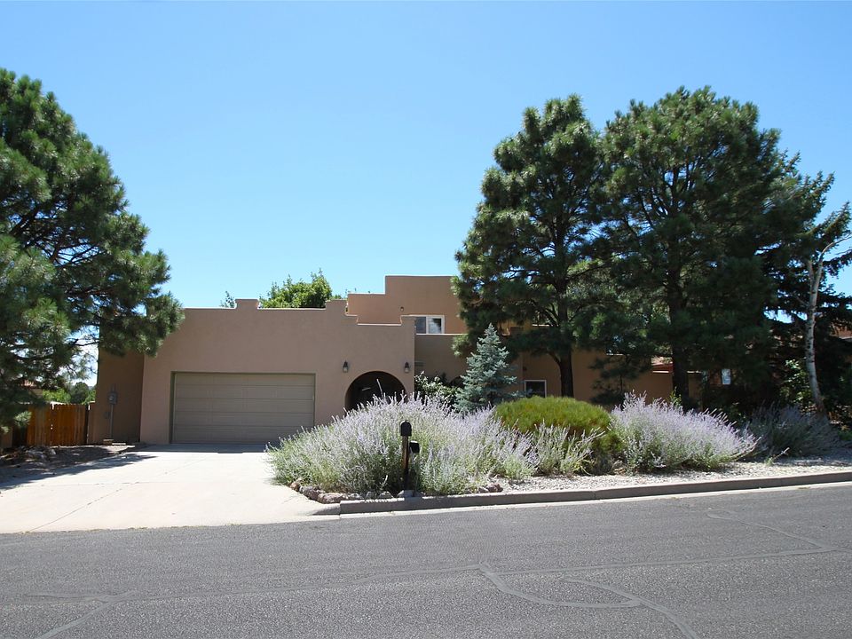 1st image of 75 Barcelona Ave