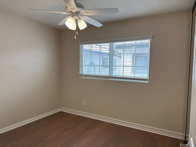 Pointe Pacific Apartment Homes — Photo 51