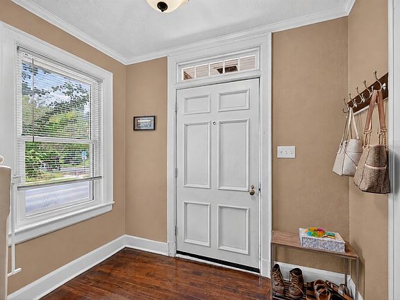 2nd image of 361 Boulevard St