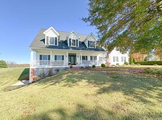 1388 W New Hope Rd, Boonville, IN 47601
