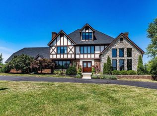 972 Ridgefield Rd, Hamilton, OH 45013