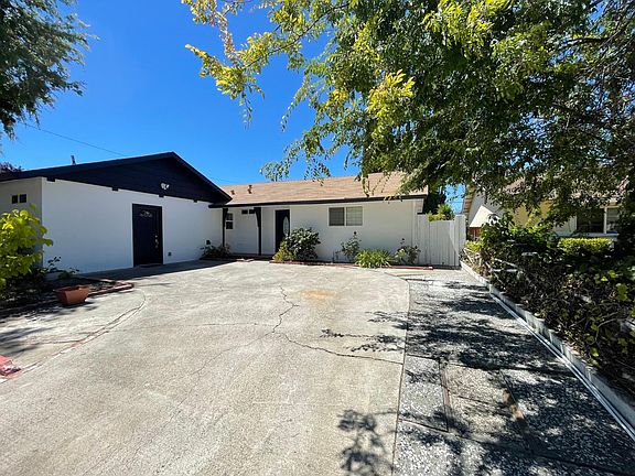 5th image of 1479 Blossom Hill Rd