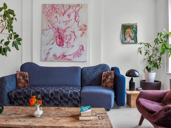 307 East 10th Street image 3 of 10