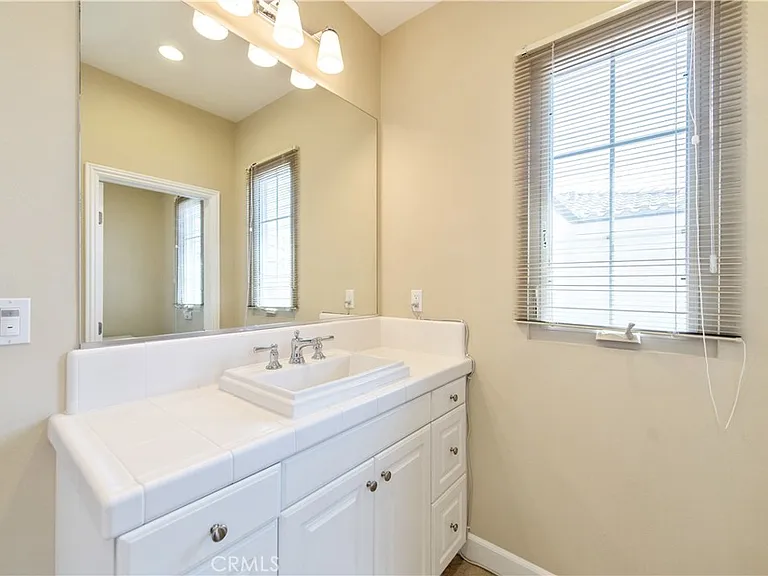 61 Berkshire Wood — Photo 32