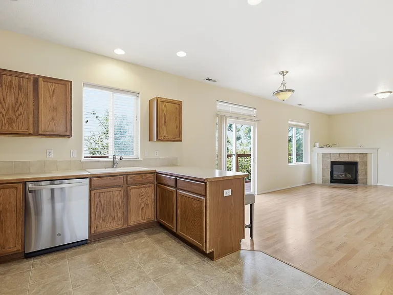 5604 Mehr Ave — Photo 12