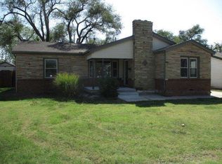 2415 W 27th St S, Wichita, KS 67217