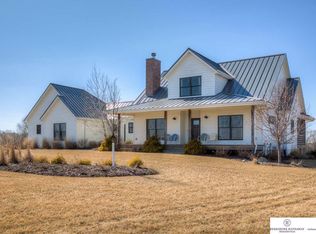 2840 Pin Oak Rd, Plattsmouth, NE 68048