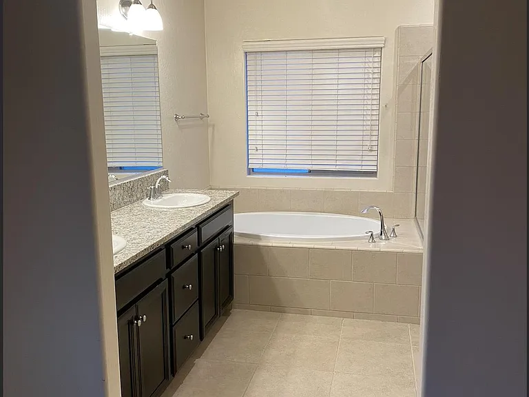 4029 Sierra Madre Ave — Photo 63