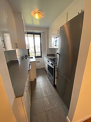 5th image of 2186 5th Ave APT 12C