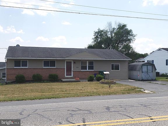 5th image of 3366 Buchanan Trl W