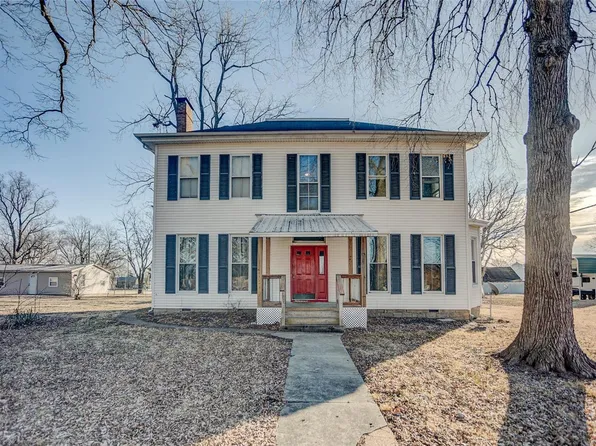 209 N Humboldt St, Marine, IL 62061