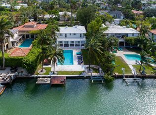 1431 W 22nd St, Miami Beach, FL 33140