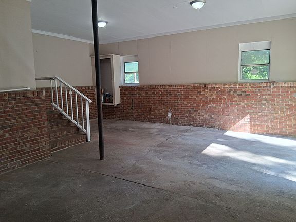 5th image of 1407 W Magnolia St