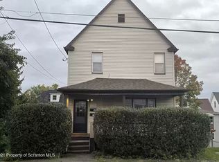 216 Elizabeth St, Scranton, PA 18512