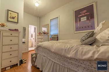 Rented by Bond New York