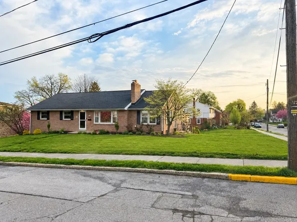 43 Hiester Ave, New Holland, PA 17557