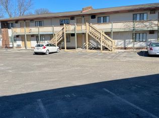 100 N 27th, Belleville, IL 62226