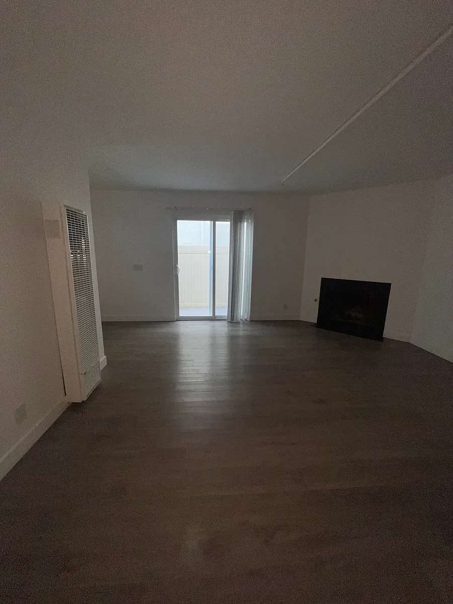 Building Photo - 3317 Bagley Ave #1