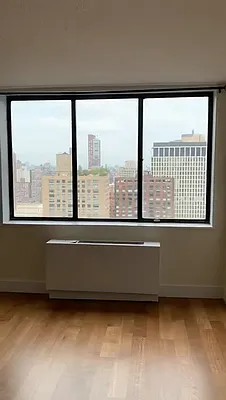 Rented by Realty Group International | media 3