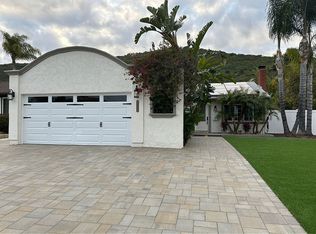 7464 Barker Way, San Diego, CA 92119
