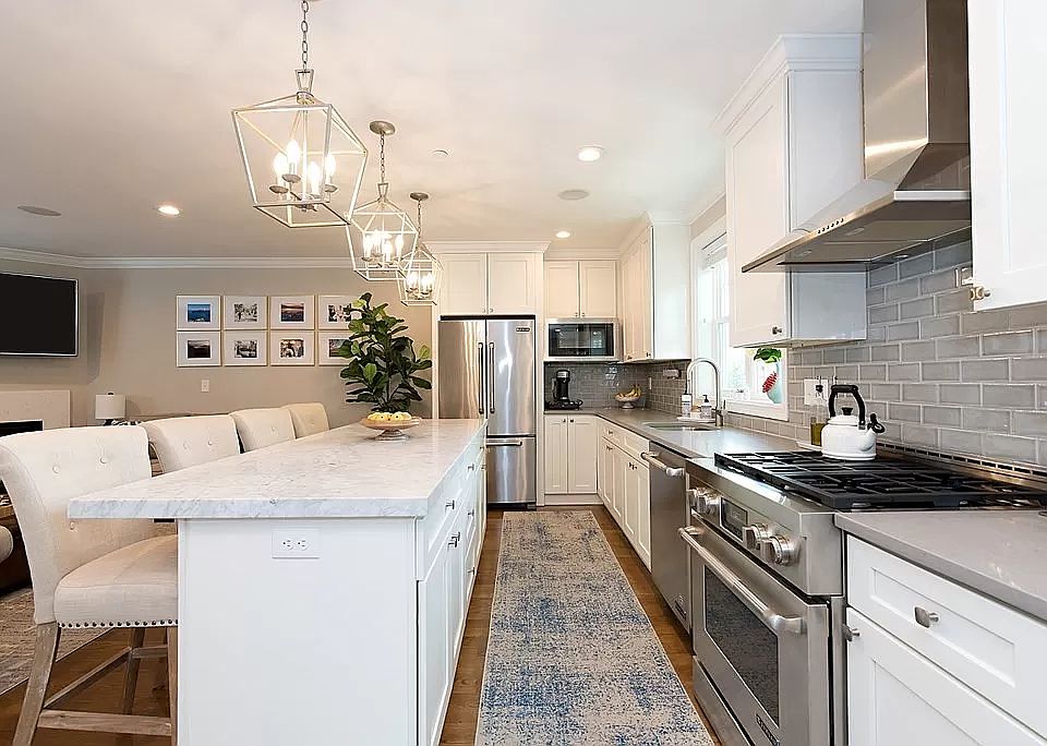 1st image of 364 Neponset Ave Unit 3
