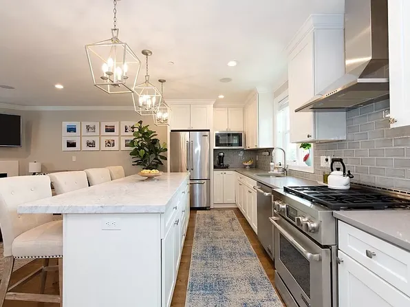 364 Neponset Ave Unit 3, Dorchester, MA 02122