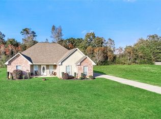 1941 Slash St, Franklinton, LA 70438