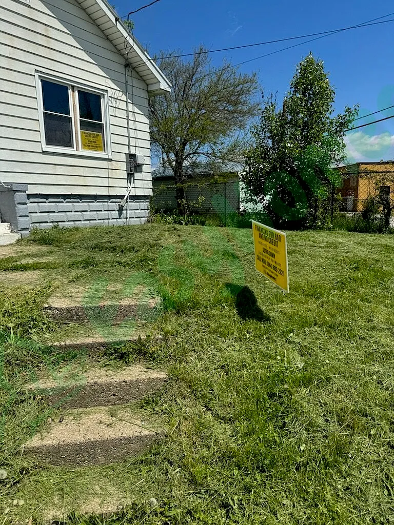 314 Leland Street — Photo 2