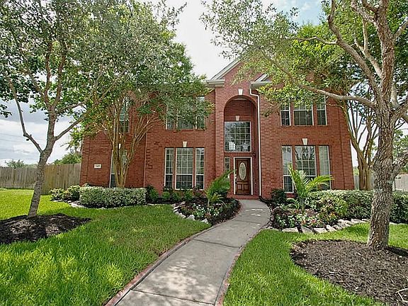 2nd image of 4422 Tessie Ct