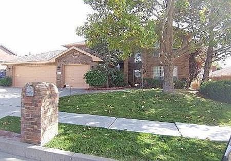 1st image of 9624 San Bernardino Ave NE