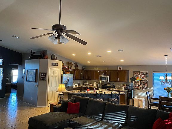 4th image of 9813 E Kiowa Ave