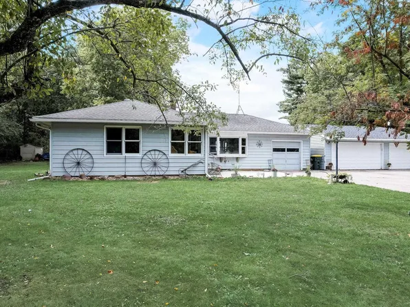 S10395 Lueders Rd, Sauk City, WI 53583