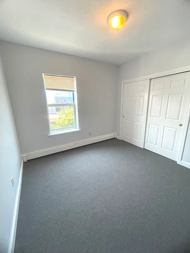 2 bed, 1.0 bath, 700 sqft, $3,000 — Photo 2