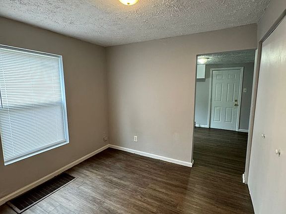 5th image of 1336-1338 W 32nd St #3B-1BA-1118SQFT
